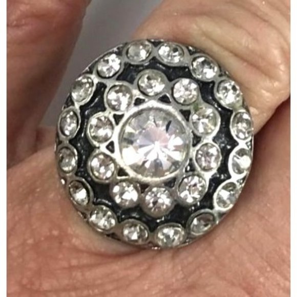 Silver Tone Clear Rhinestone and Black Enamel Stretch Cocktail Ring - Picture 2 of 4